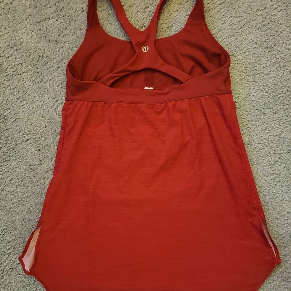 Lululemon, Venus Tank-Red - Picture 4 of 9